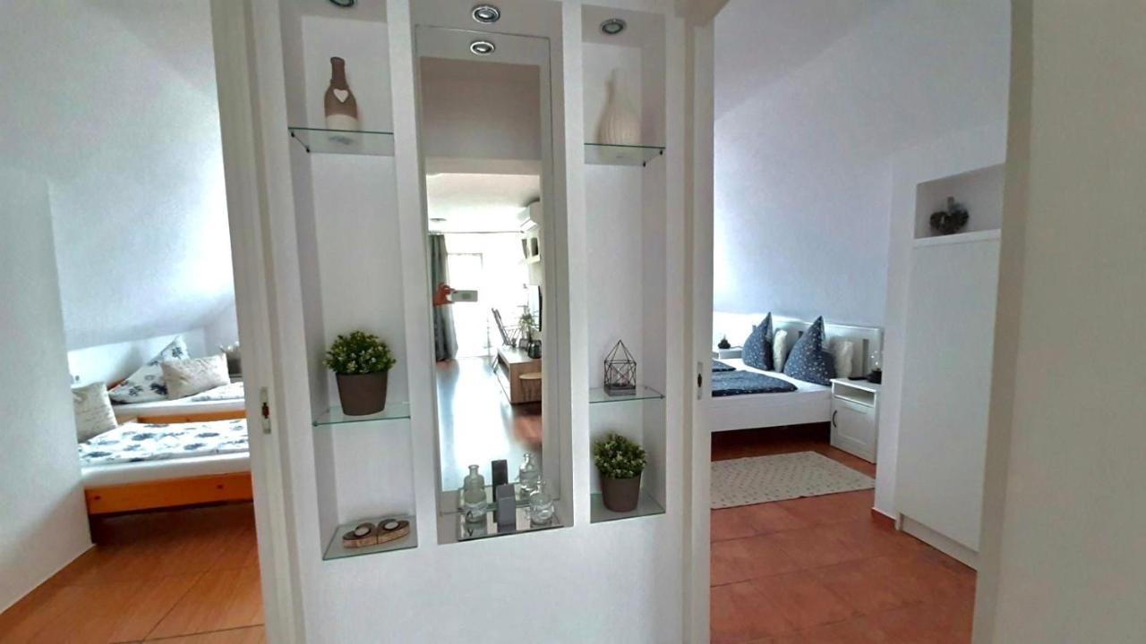 Munkacsy Apartmanok Balatonfenyves Εξωτερικό φωτογραφία