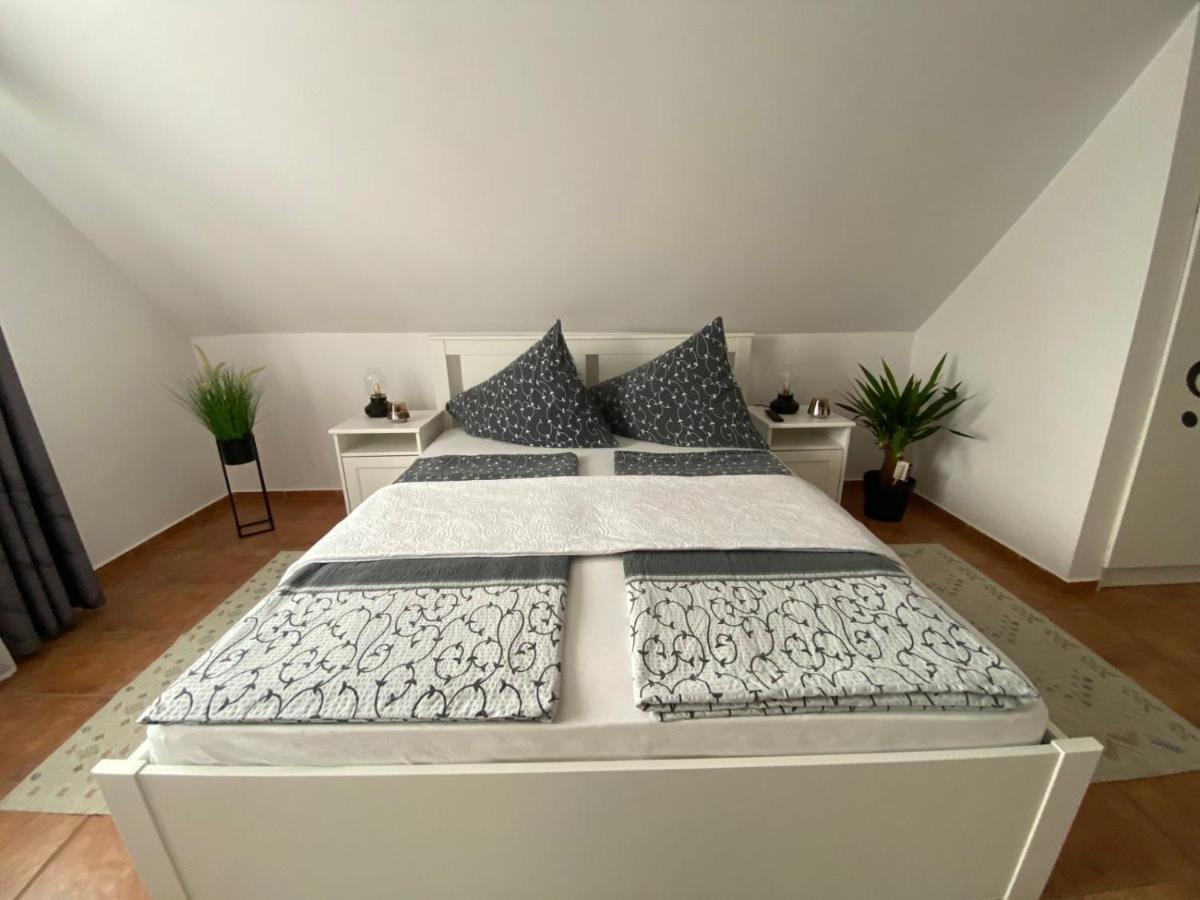 Munkacsy Apartmanok Balatonfenyves Εξωτερικό φωτογραφία